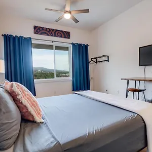 Apartment Unit 12 Maui Ohana Modern, Wailuku