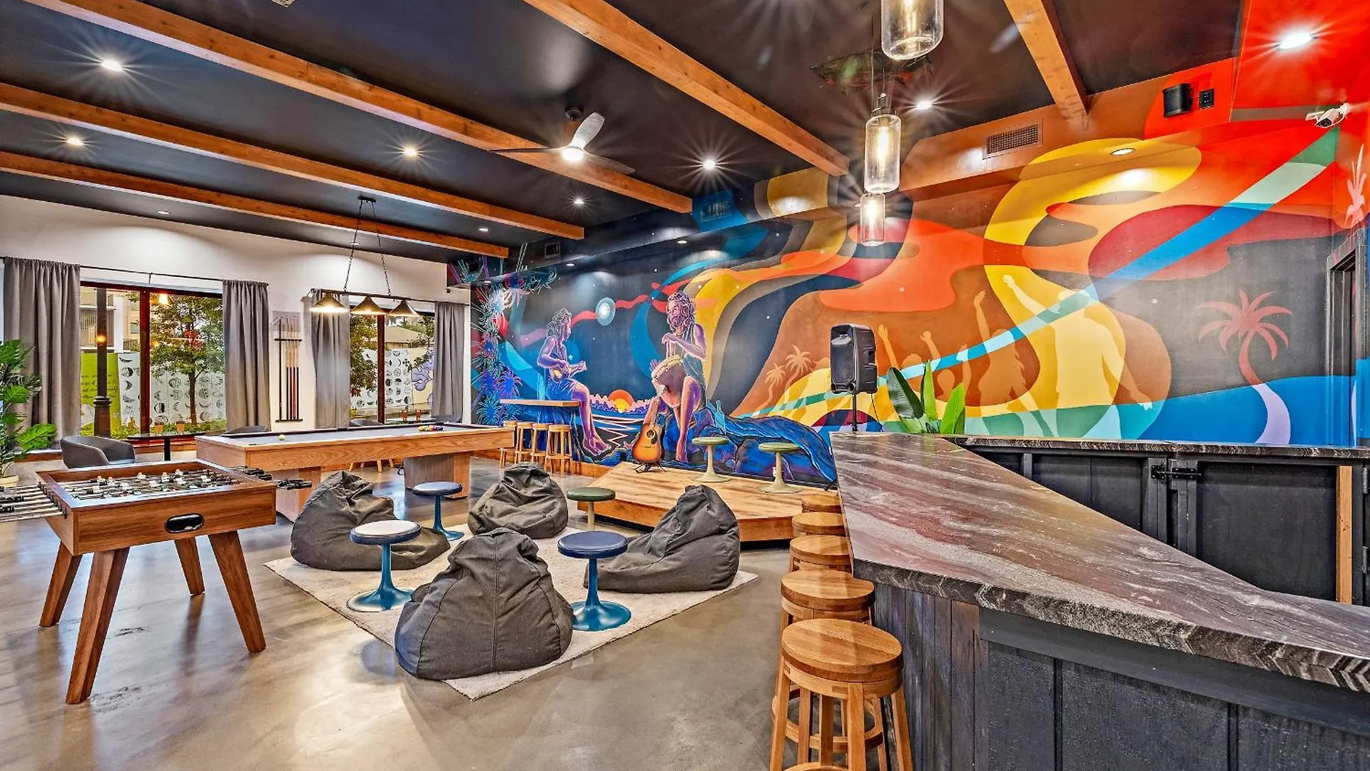 Howzit Hostels Wailuku USA